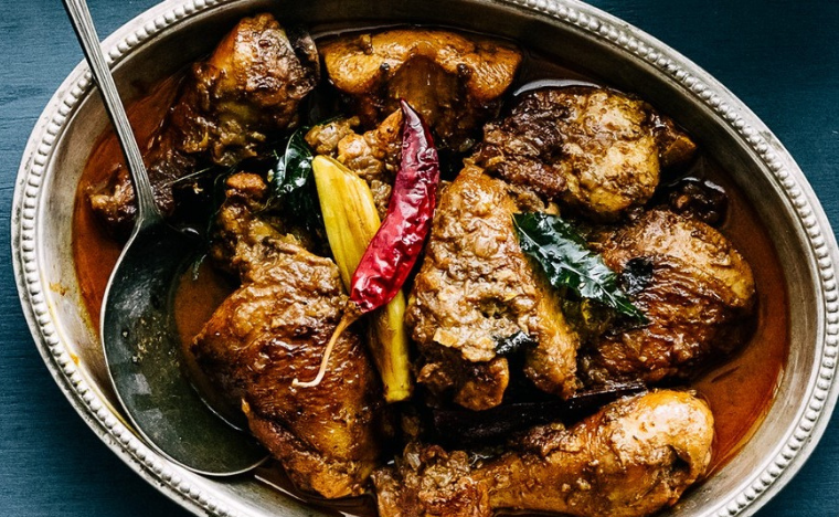 Sri Lankan Black Chicken Curry